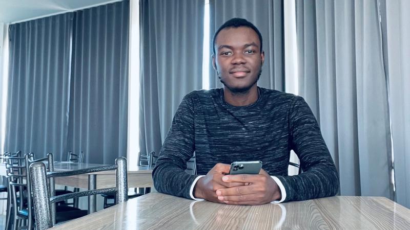 Nigerian student who fled Ukraine gets help from Red Deer family