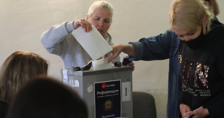‘Sham’ voting begins in Russia’s annexation plan for eastern Ukrainian territory - National