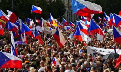 70,000 Czechs take to the streets against government, EU and NATO