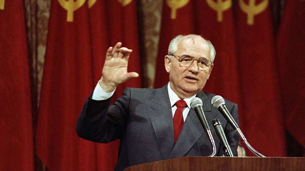 Mikhail Gorbachev: Soviet leader who helped end the Cold War dies at 91