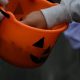 Economic woes are not deterring Canadians from spending more on Halloween this year - National