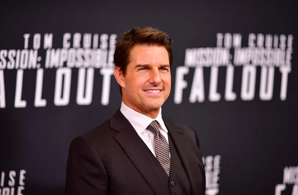 Tom Cruise sets to become first actor to shoot movie in space