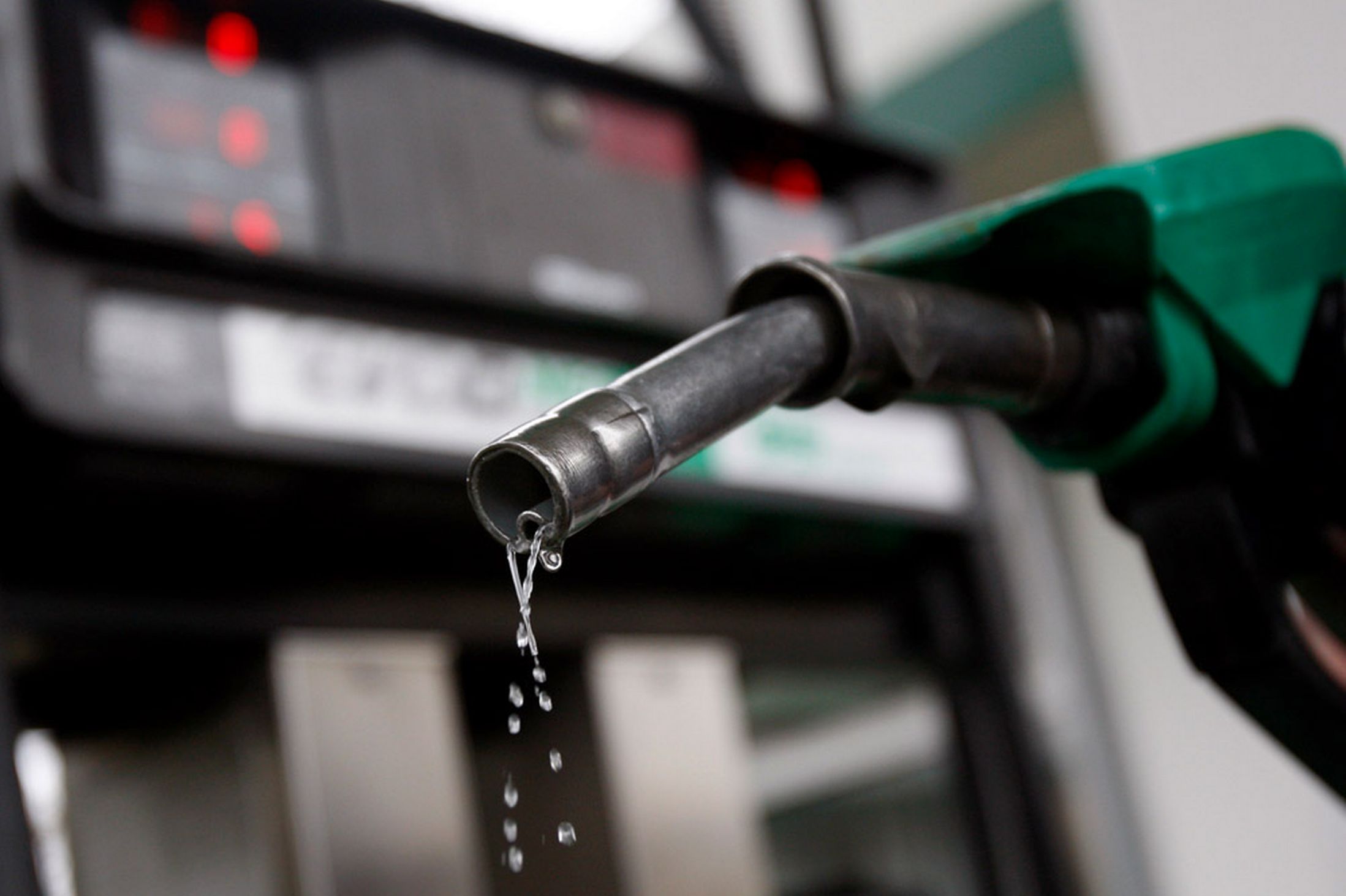 Fuel scarcity: Remove subsidy, heavens won't fall - Former NNPC GM tells FG