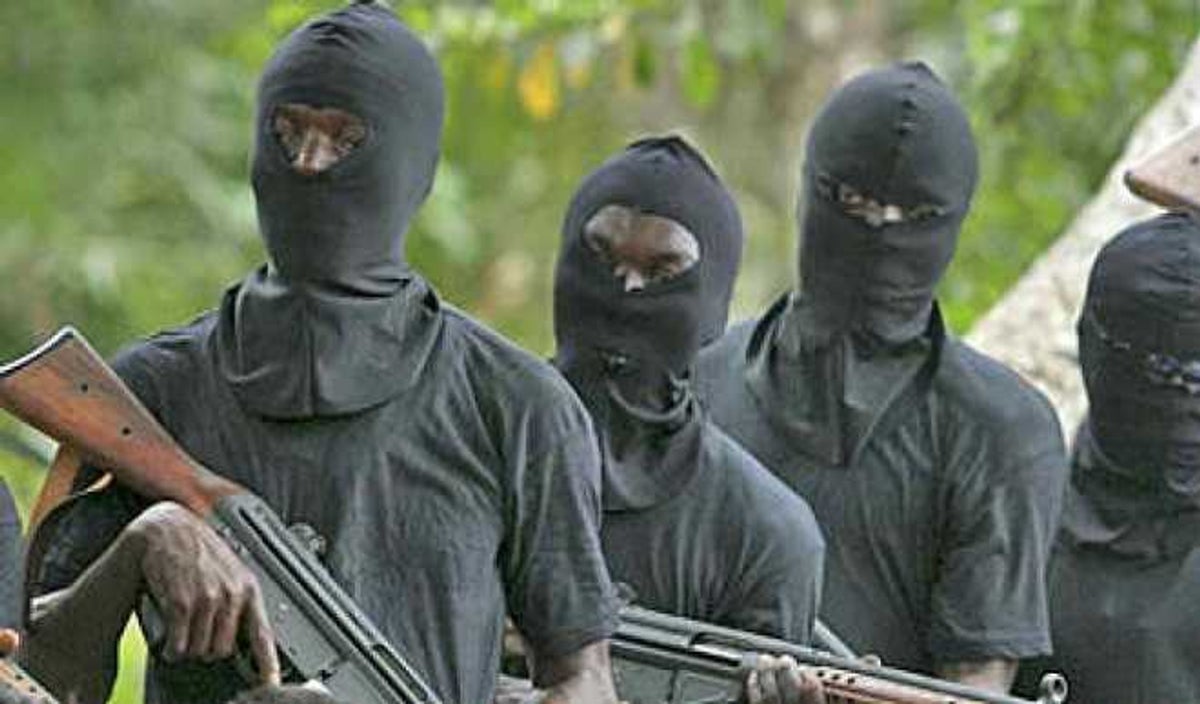 Gunmen storm Ogun communities, shoot three persons