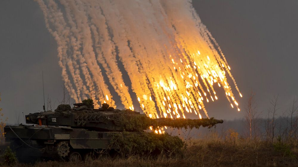 Ukraine war: 'Global catastrophe' threats, 'corruption' at Ukrainian MoD, Berlin tank stance slammed