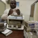 Nigeria sees cash shortage amid push for redesigned currency