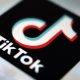 Ontario cities, police forces ban TikTok on devices while others consider the move