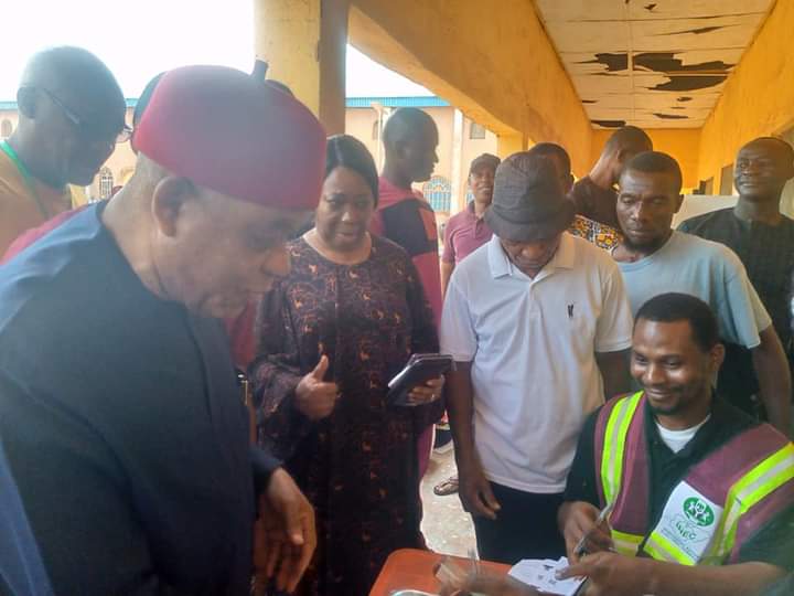 Abia 2023: Early voting in units as security operatives man strategic locations