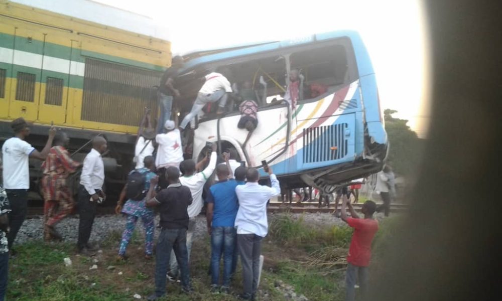 FG Takes Action On Level Crossings Days After Lagos Train Accident