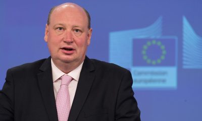 Top EU transport official resigns after accepting free flights from Qatar