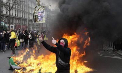 Violent clashes mar Paris pension reform protests