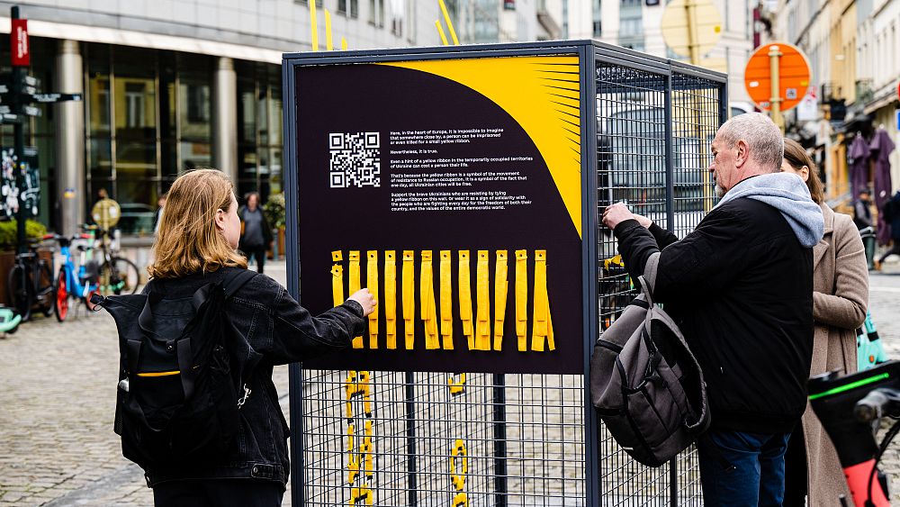 Yellow Ribbon exhibition in Brussels depicts Ukrainian resistance against Russia