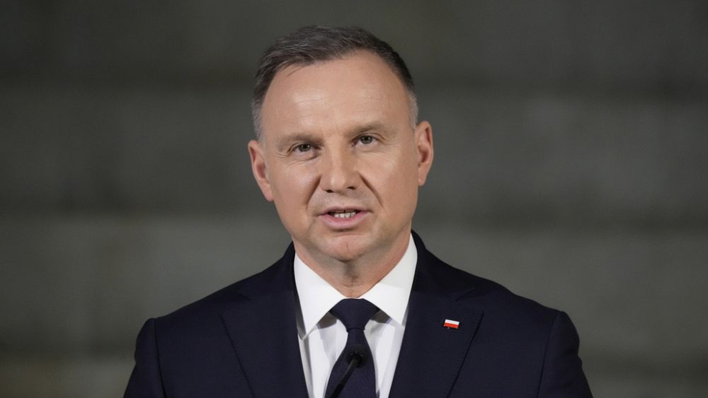 Brussels and Washington raise concerns about Poland's new law to probe cases of 'Russian influence'