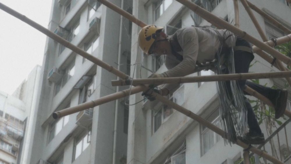 VIDEO : WATCH: Hong Kong's bamboo scaffolders preserve ancient technique