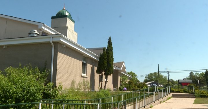 Lack of accessibility to mosque a ‘challenge’ say some Kingston residents - Kingston