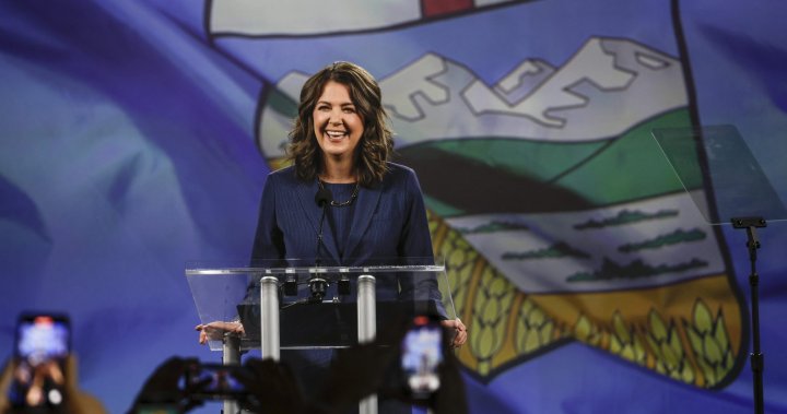 Why Danielle Smith says she will try ‘persuading’ Trudeau on climate goals