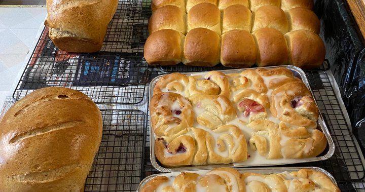 Saskatchewan senior turns love of baking into full-on career: ‘It’s a continuing journey’