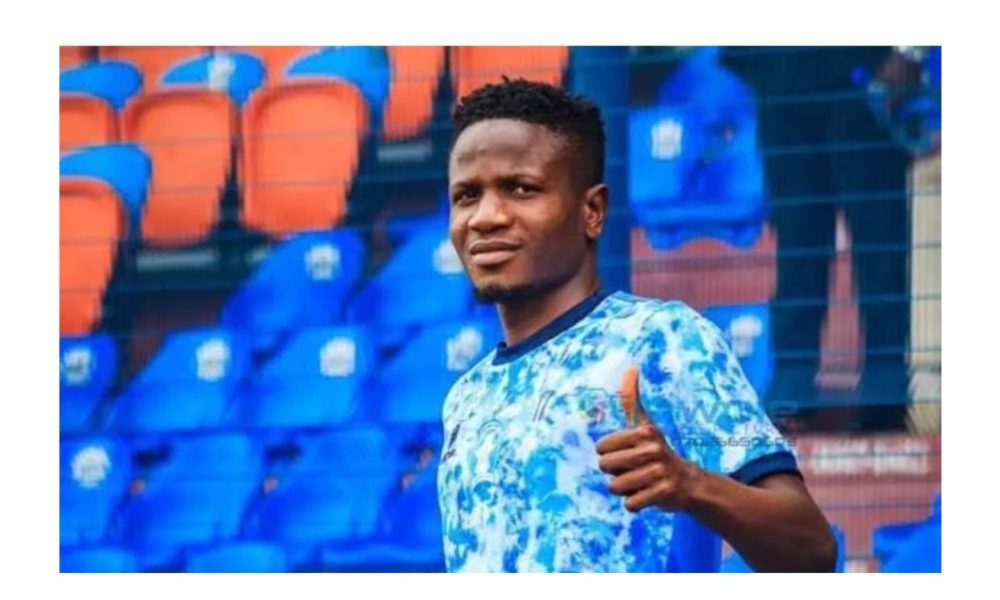 Captain Malomo signs new contract with Shooting Stars