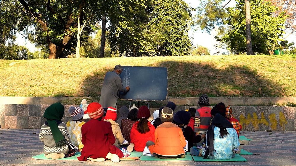 Meet the Pakistani headmaster whose classroom is a park