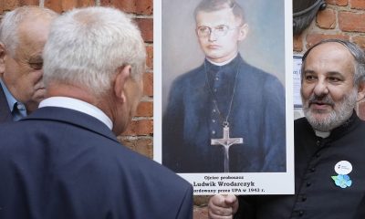 Polish demand for recognition of WWII massacres sparks row with Ukraine