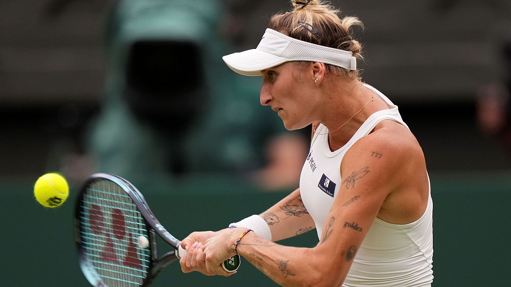 Unseeded Marketa Vondrousova wins women's singles final at Wimbledon