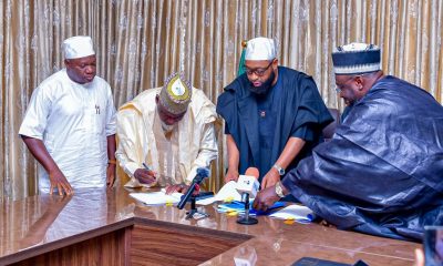Niger govt signs contract for 556km road project