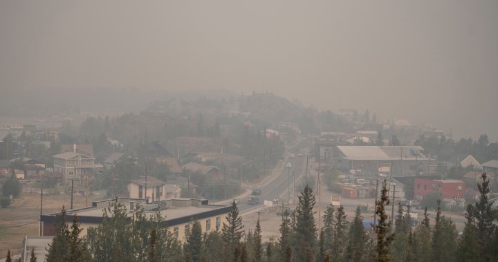 N.W.T. wildfires are forcing towns to empty. How do you evacuate a hospital?