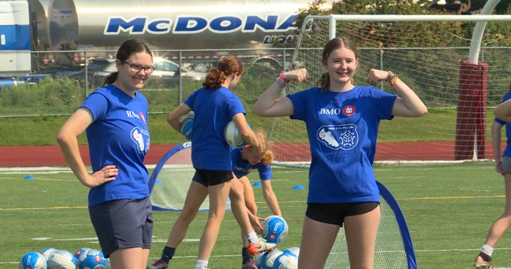 BMO brings girls’ soccer coaching clinic to Kingston, Ont. - Kingston
