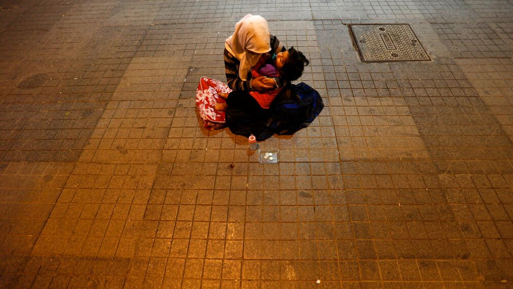 Economic turmoil and spiraling prices: Just how bad is poverty in Turkey?