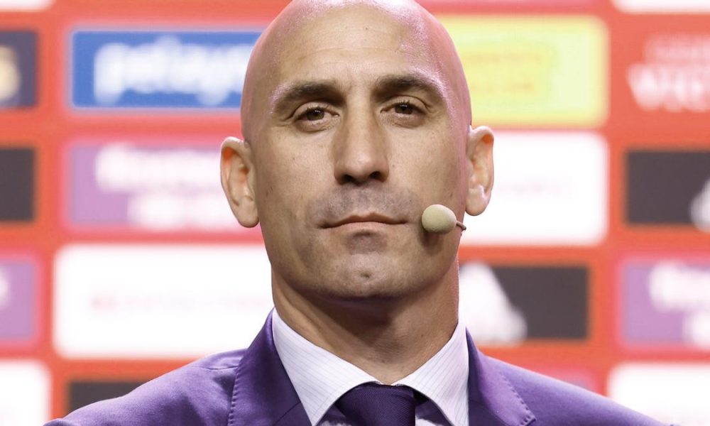 FIFA pushing for Luis Rubiales to be banned for 15 years over kissing scandal
