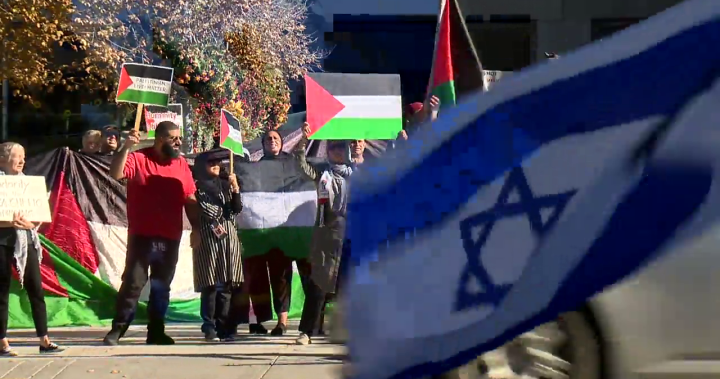 1 arrested following Calgary pro-Israel, pro-Palestine rallies - Calgary