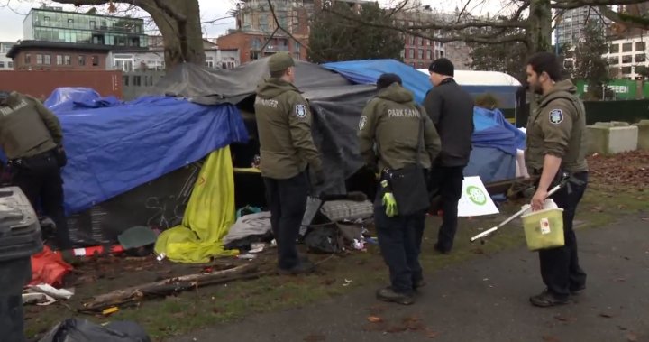 Vancouver steps up enforcement on illegal shelters in CRAB Park - BC
