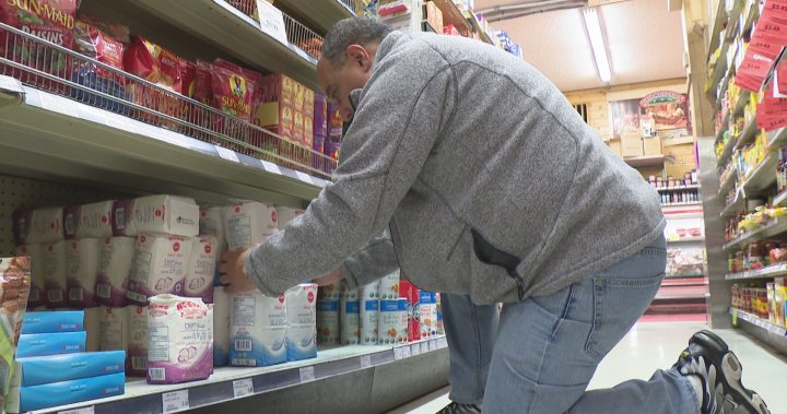 Sugar shortages felt in Winnipeg, as strike in western Canada continues - Winnipeg