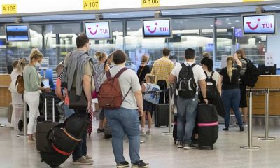 Brussels asks airlines to agree on standard luggage sizes
