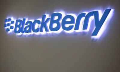 Blackberry sees revenue up, but 3rd quarter loss as business split up - National