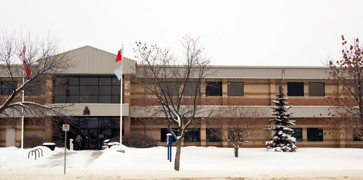 Manitoba RCMP investigating home invasion at a Thompson residence - Winnipeg