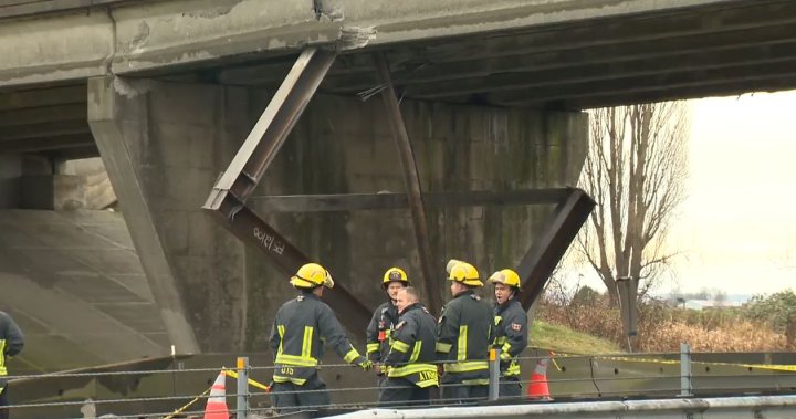 Calls for even stiffer fines, infrastructure upgrades after latest B.C. overpass strike