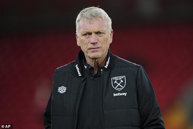 West Ham boss David Moyes has issued a response to the Hammers' disgruntled supporters