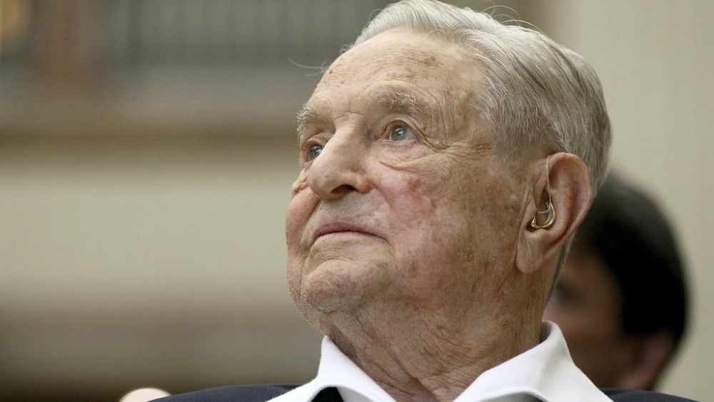Did the Ukrainian government plan to sell plots of land off to George Soros's family?