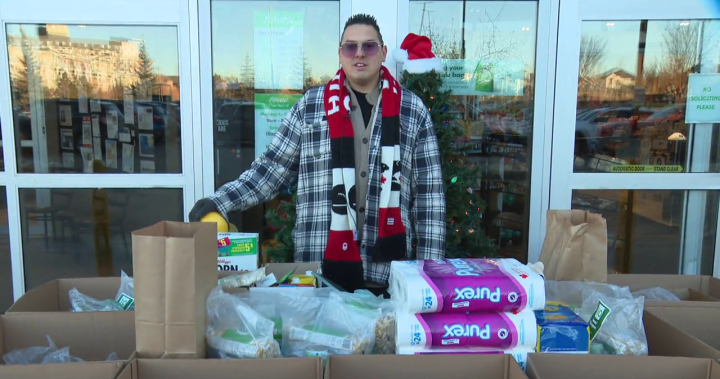 Edmonton’s ‘Can Man Dan’ camping out in support of food bank once again