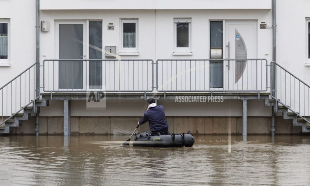 Severe floods hit Europe inhabitants evacuate their homes on Christmas Day