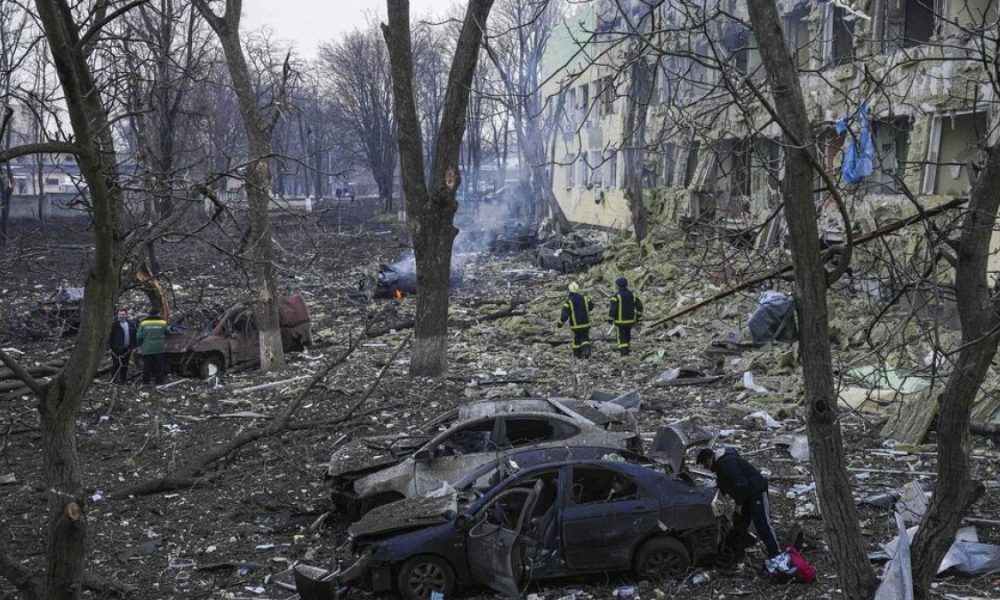 Ukraine war: Russian shelling kills two, ultranationalist drug-dealing, Polish border dispute