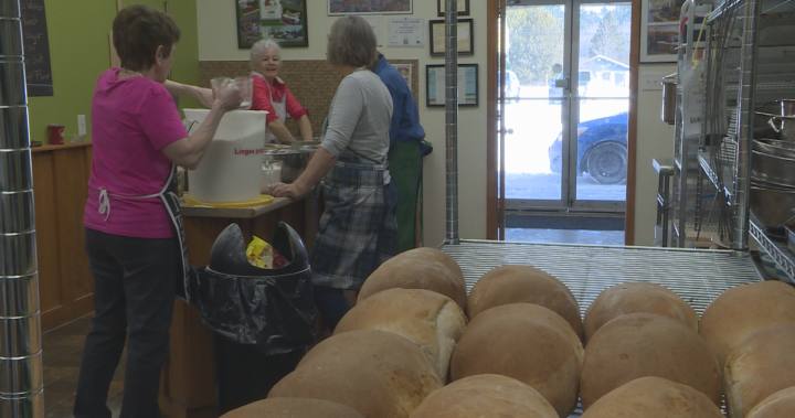 Breadmaking classes help feed New Brunswick community, build friendships - New Brunswick