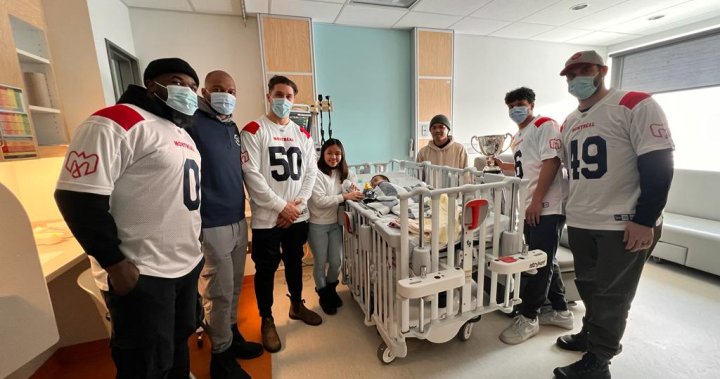 Grey Cup champion Alouettes visit sick children, health staff at MUHC - Montreal