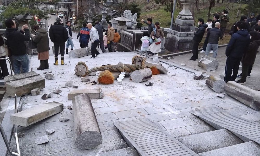 Japan lowers tsunami warning but advises against returning home after earthquakes