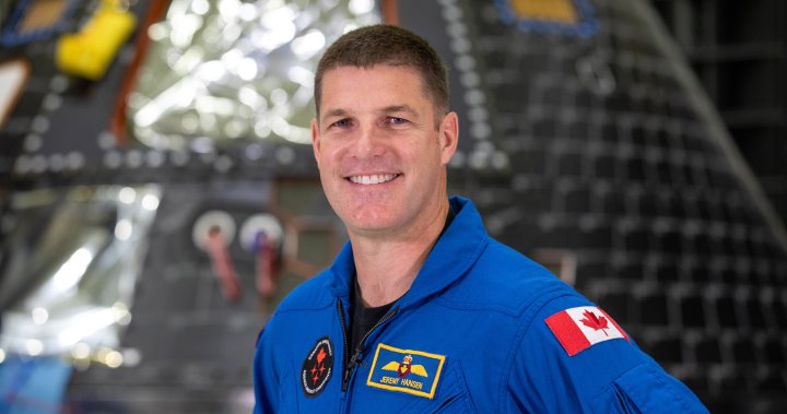 ‘Pushing humanity’: Canadian astronaut visits Regina ahead of trip to the moon