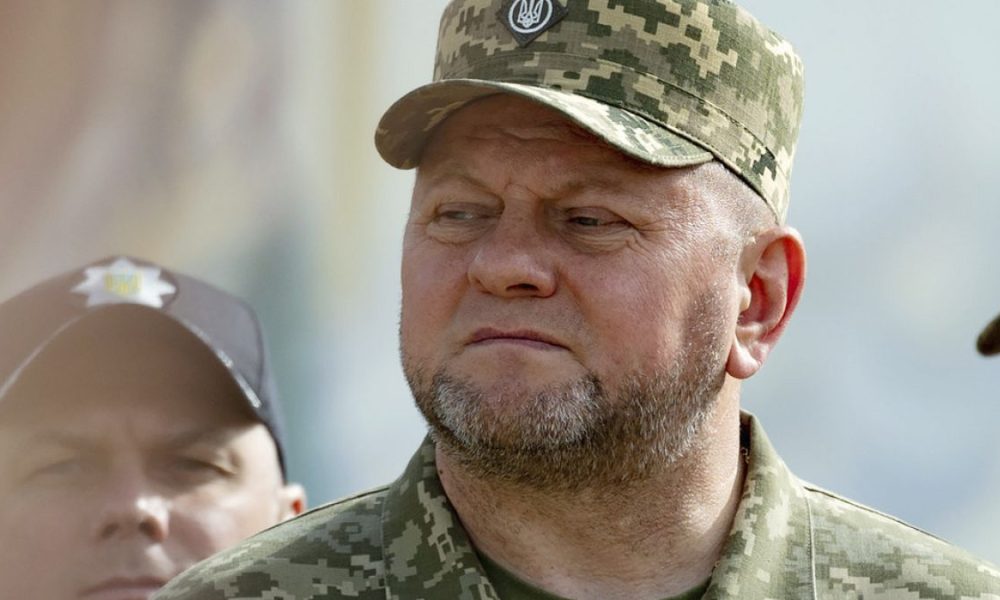 Reports suggest Ukrainian president has informed Washington he will sack army chief