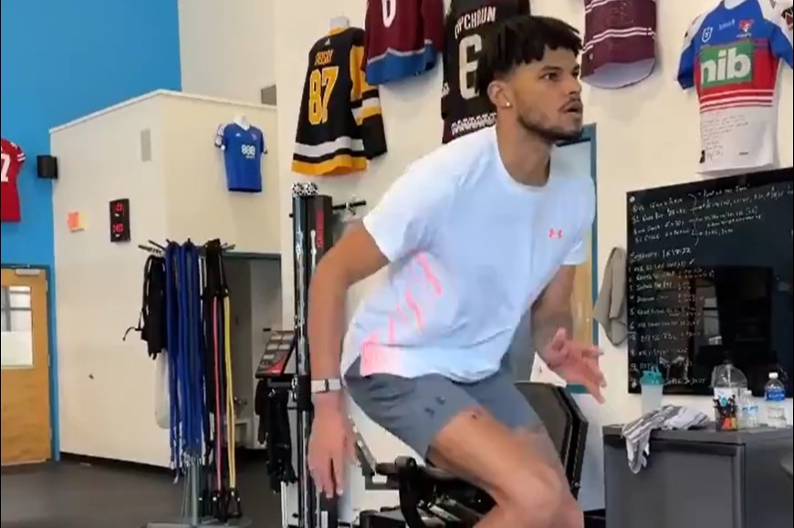 Fans astounded by Tyrone Mings muscle loss after ACL injury as recovery video goes viral
