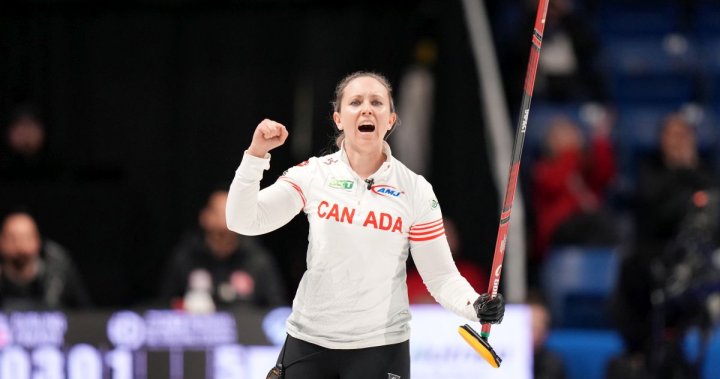 2-win day puts Rachel Homan at 8-0 and in a playoff spot in women’s world curling