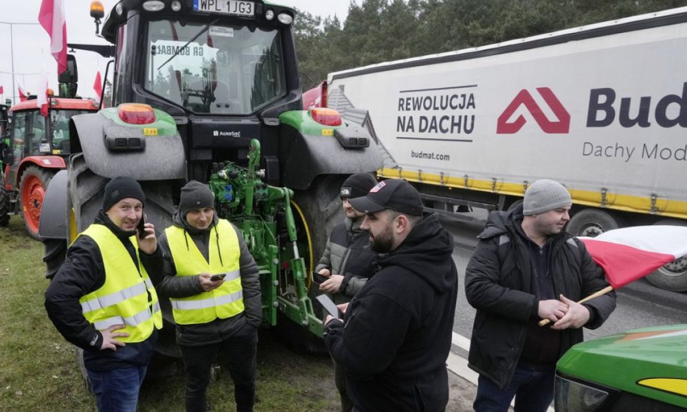 Talks between Polish farmers and government reach dead end